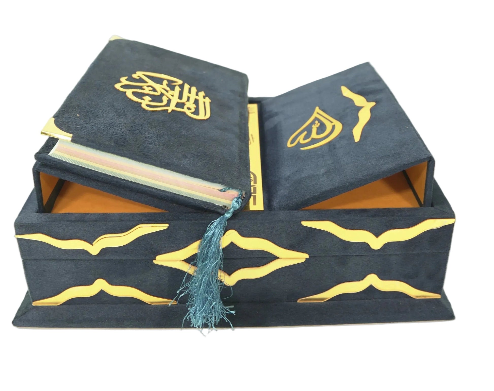 Black-Velvet-Quran-Majeed-with-Matching-Box